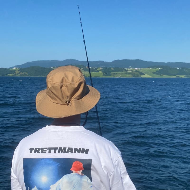 Fabi beim Angeln, Trondheim