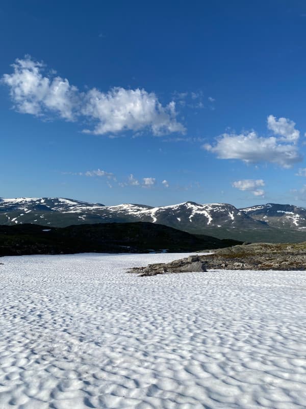 Schnee auf dem Berg Hoa - Trollheimen