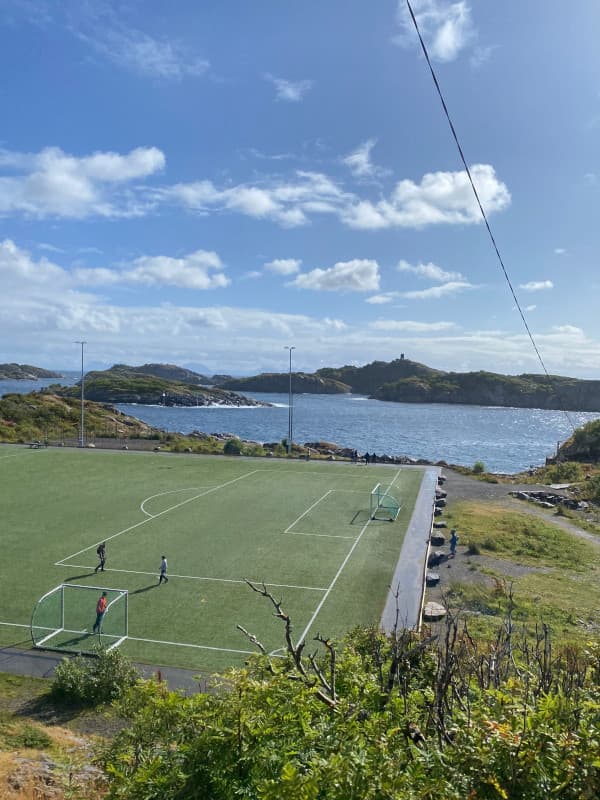 Fußballstadion Henningsvaer