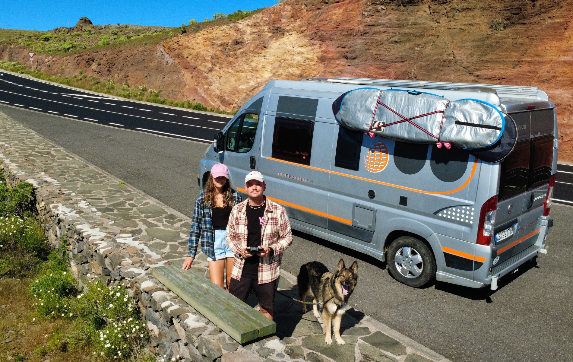 Sassi, Fabi & Leeyah mit dem Campervan
